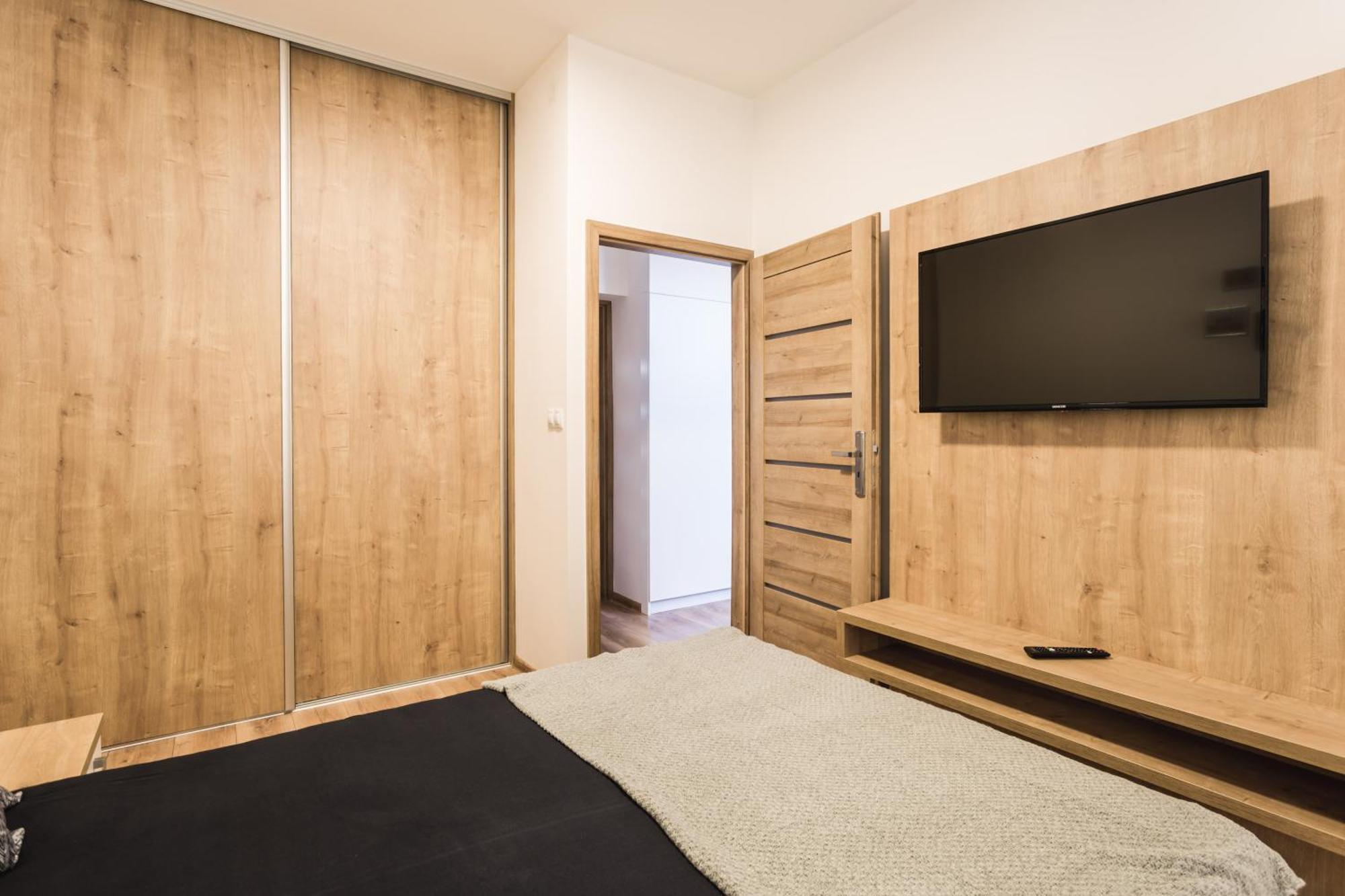 Flexihome Sk - Komenskeho - Private Parking Spot - Ultra Modern And Stylish Kosice Ruang foto